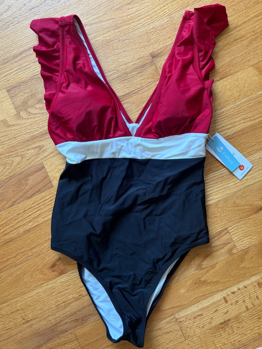 NWT Cupshe Colorblock Ruffle Plunge One-Piece Swimsuit - Size Medium - Picture 3 of 7